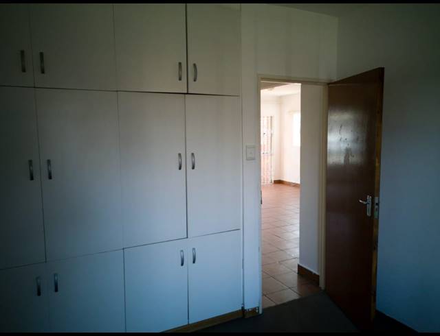 2 BEDROOM APARTMENT TO LET IN PRESTBURY